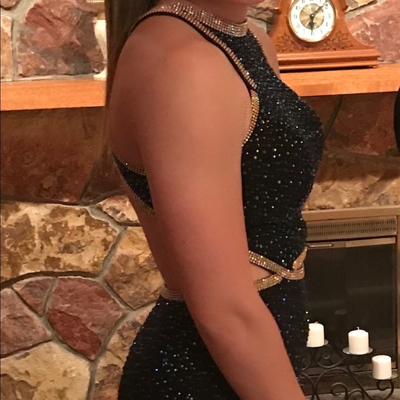 JOVANI PROM DRESS!!! - Picture 4 of 5